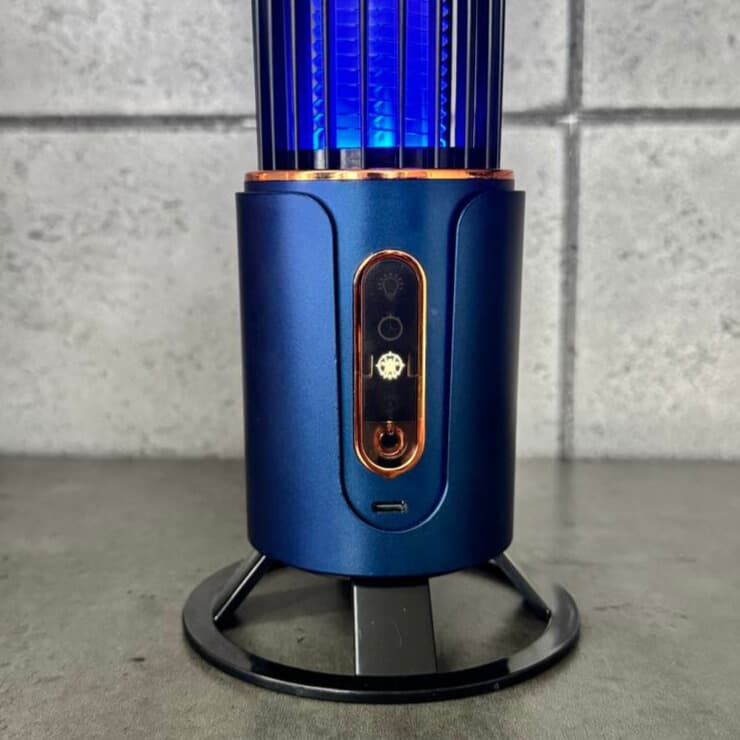 ✅Lampa Przeciw Komarom/Insektom

 Nanoprąd wytępiający

 Zwabienie UV

Zasięg 300M 

Funkcja Lampki Nocnej 

(2000 mAh)

 Rozwiąż Problem Skutecznie