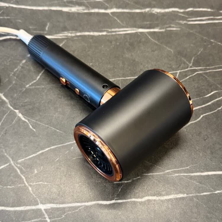 ✅▶ Suszarka
 Profesjonalna 2400W.
-3D Blue Light
-Szybkie Suszenie
-Jony Ujemne
-Zimne Powietrze 
-Dwa Tryby Pracy
-Światło Niebieskie
(Stosuj 30 Dni)